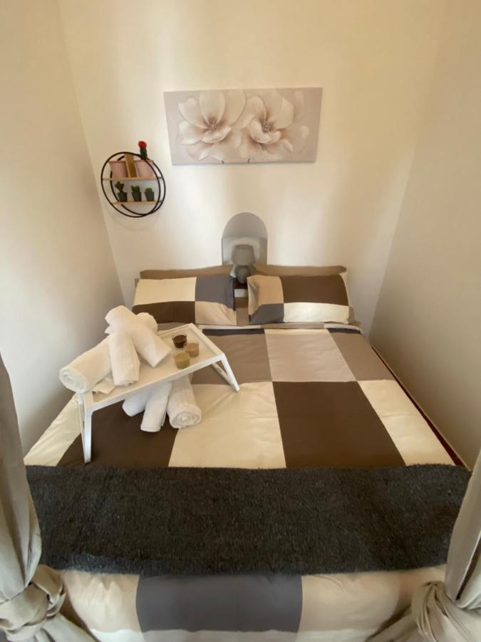Appartement La Dimora Nelle Stelle à Ostuni Extérieur photo